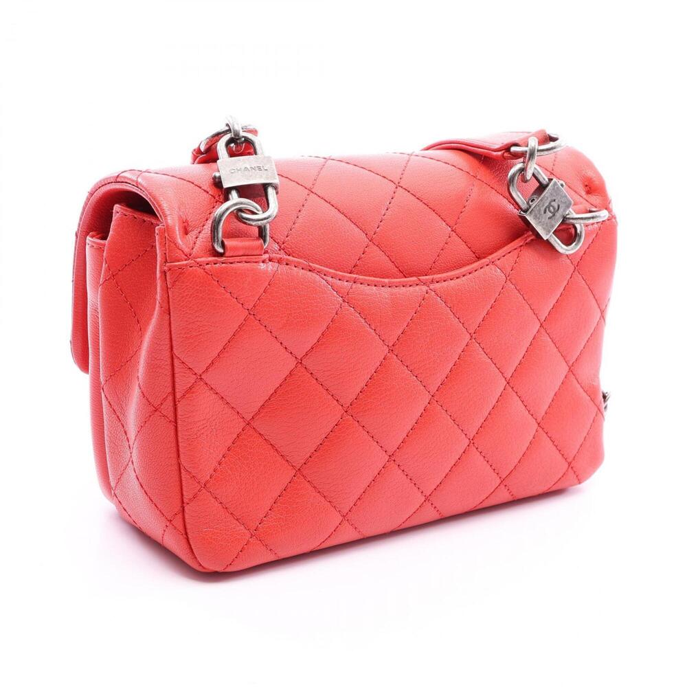 CHANEL Bag - Picture 2 of 9